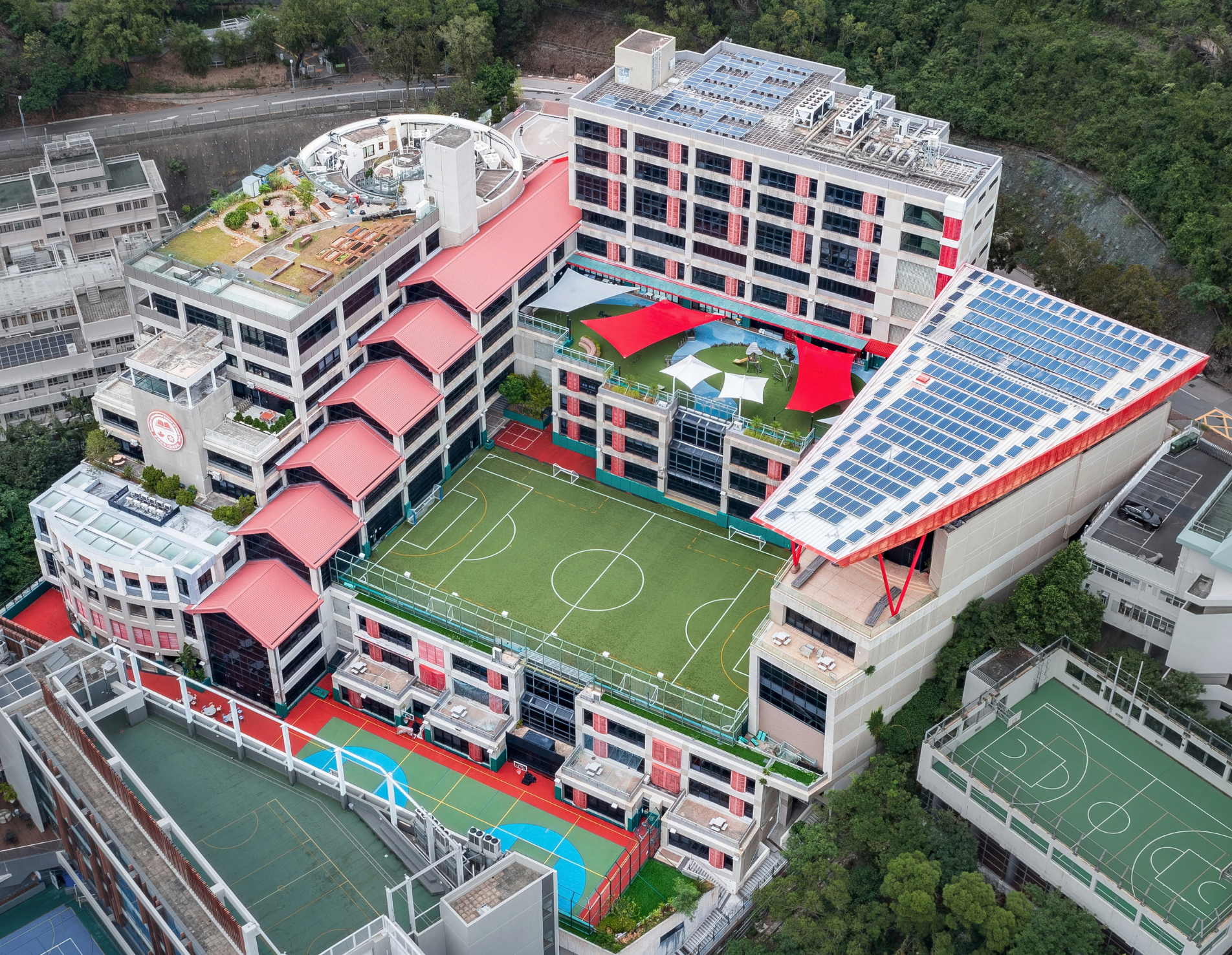 MainCampus_Rear
